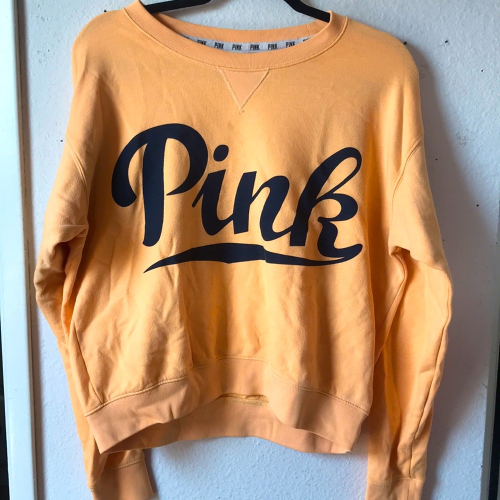 PINK Victoria’s Secret size S crew neck sweater